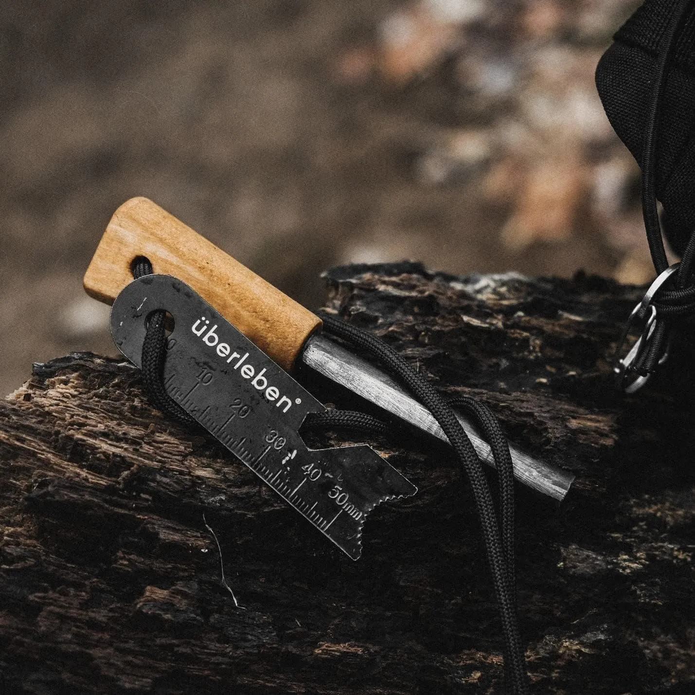 berleben Znden Ferro Rod Fire Starter for Survival w/Fire Striker - Thick Fire Steel, Up to 20,000 Strikes - Waterproof Flint and Steel - Camping Fire Starter Rod w/Handle & Lanyard