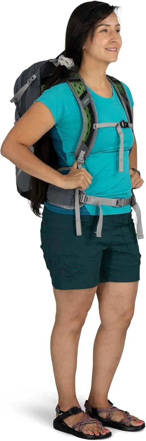 Osprey Sportlite 25L Unisex Hiking Backpack, Pine Leaf Green, S/M